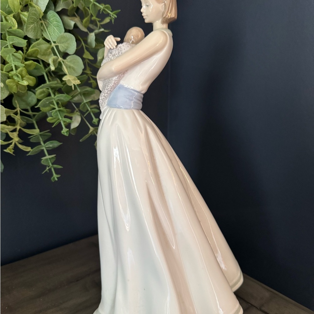 Lladro Nao Mother & Baby Porcelain Figurine #1413 - Picture 2 of 6